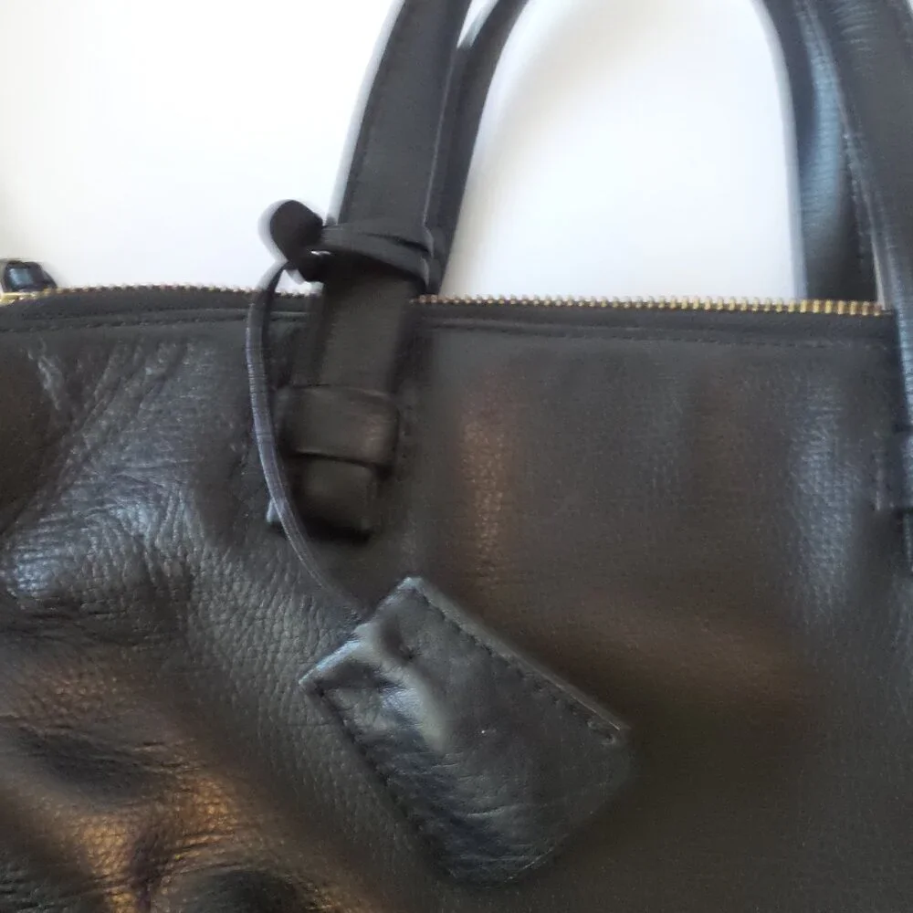 Banana Republic chic classic